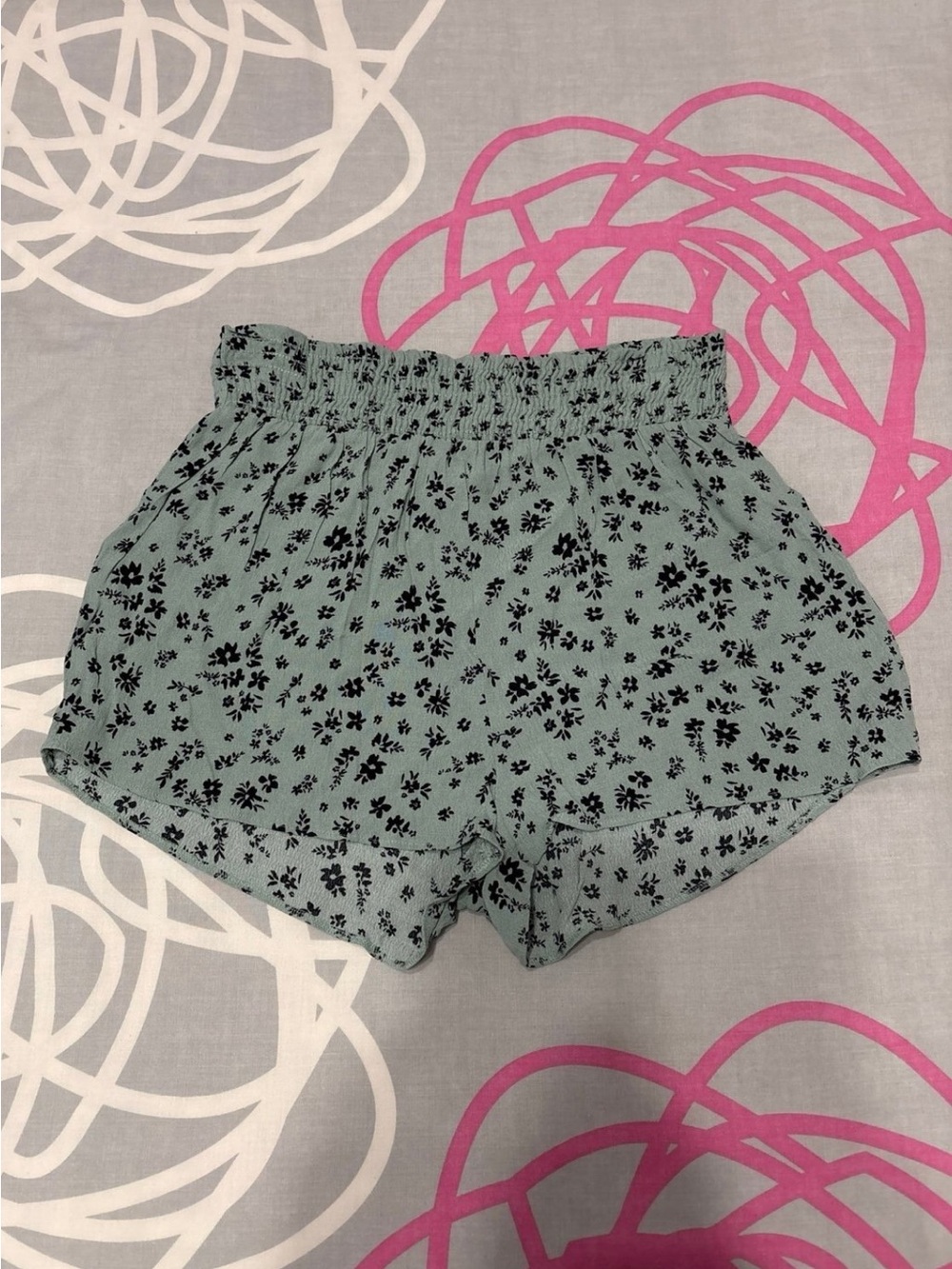 Victoria’s Secret PINK Green and Black Floral Shorts